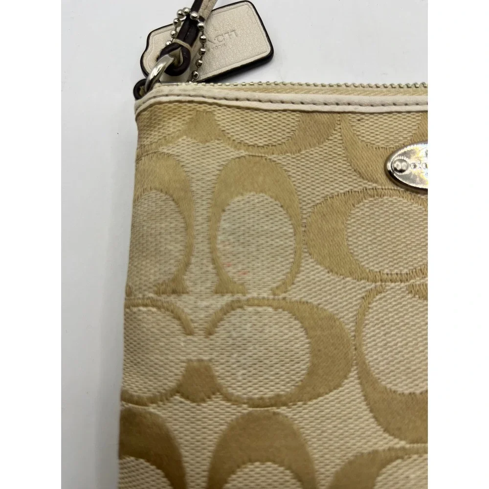 Coach Signature Canvas‎ Wristlet Pouch Beige Tan Leather Trim Charm
